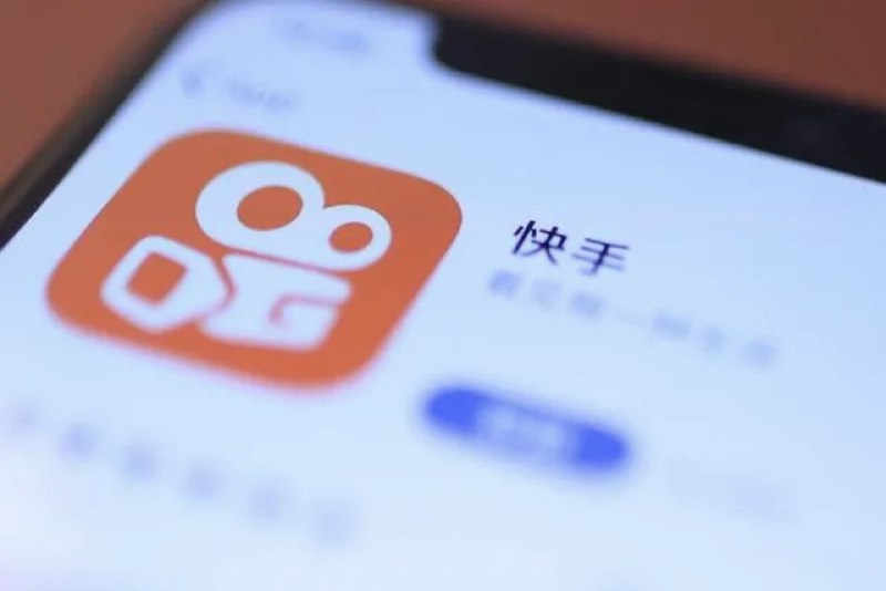 【APPSO 科技早报 - 0805】1. 苹果官网迎来全新设计2. AirPods Pro 第二个测试版固件发布3. 抖音青少年模式推出「订阅」功能4. 去哪儿瞬时退款申请量超 2021 年春运5. 华为注册「姚安娜」商标被部分驳回6. 快手或将在 8 月关闭 Zynn7. 阿里首次公布生活服务版块战略布局8. WhatsApp 将提供阅后即焚功能9. 王者荣耀禁止 12 岁以下用户充值10. 荣耀 X20 官宣 8 月 12 日发布11. 小米 MIX 4 官宣 8 月 10 日发布12. 奢侈品牌 LV 推出一款免费手游详情点击👉