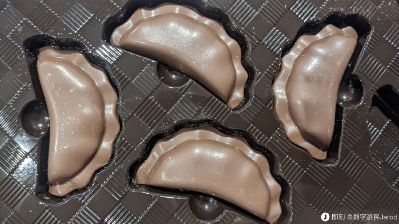 很多人好奇哪吒的导演为什么叫“饺子”