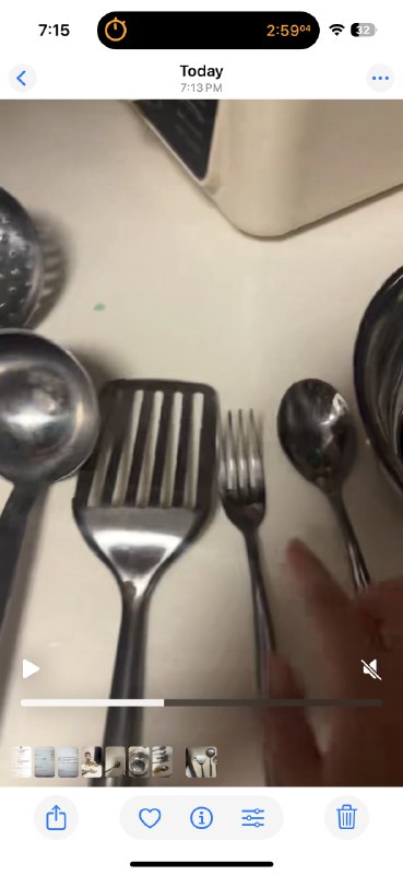 天塌了起初是我一个合作方，卖螺蛳粉，要送一个螺蛳粉的盆子当赠品，所以去找市面上的不锈钢盆子