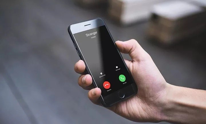 【北京将推「翼保耳福」服务，屏蔽骚扰电话】据北京商报报道，中国电信北京公司发布消息称，针对个别号码被误拦截的情况，建立了快速核实机制，并将全面推出供市民自主屏蔽骚扰电话的免费服务