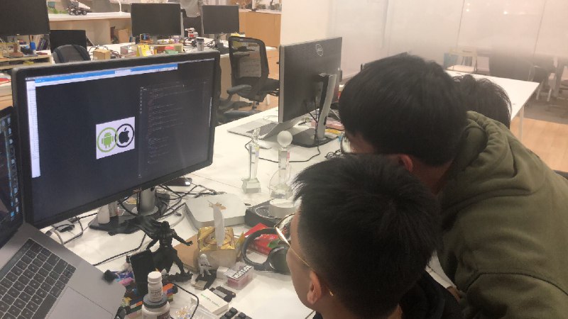 iOS和安卓工程师一起写前端   #工程师的日常