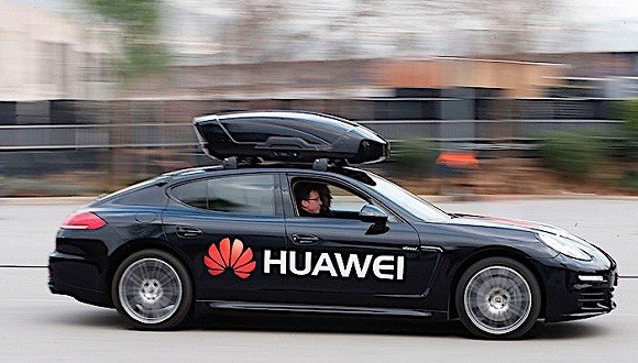 【明天起华为旗舰店将开始卖车】4月19日消息，据证券时报，从华为一内部员工获得确认，明天（4月20日）起，华为旗舰店将开始卖车，且余承东今日将亲自主持一场有关华为卖车的神秘会议