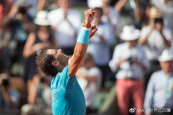纳达尔3-0蒂姆，夺得职业生涯第11个法网男单冠军！ 