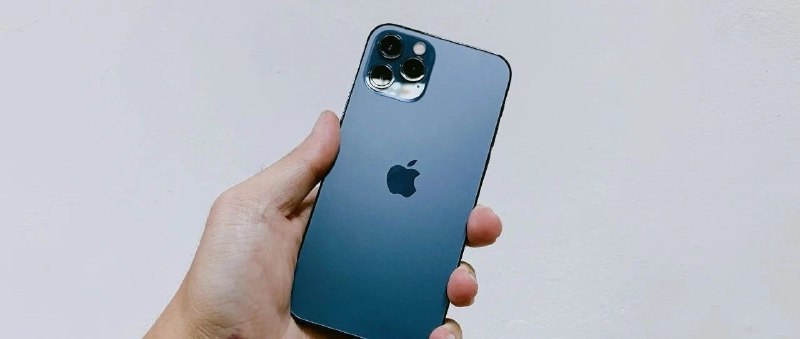 【APPSO 科技早报 - 1214】1. 爱范儿联合 Apple 授权经销商上线 AirPods Max 现货预约活动2. iPhone 13 或明年 9 月发布3. Apple Music 专辑封面支持动态效果4. 微软发布 64 位 ARM 版 Windows 105. 华为 5G 全球市场份额仍是第一6. 腾讯 START 携手几大电视厂商上线 TV 版云游戏7. 苏州数字人民币红包正式上线8. 小米 11 真机照或遭曝光9. 一加 9 工程机谍照曝光10. Steam 首创双游戏同时达百万在线人数记录11. 迪士尼旗下大批新片调整档期详情点击👉