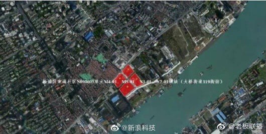 【罕见！65亿上海拿地，美团将投百亿建上海总部】难得见到互联网公司以如此大的金额在上海中心城区拿地，该地块出让面积超过5万平方米，楼面单价为22350元/平方米