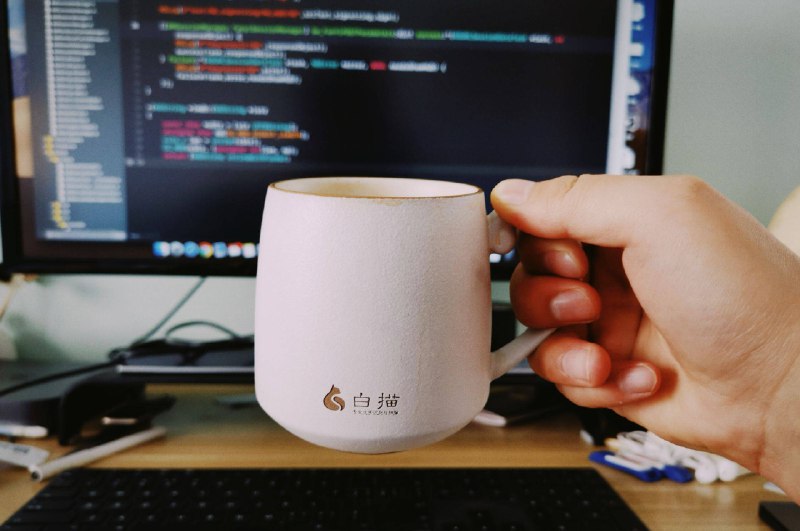 敬让我发疯的代码一杯   #工程师的日常