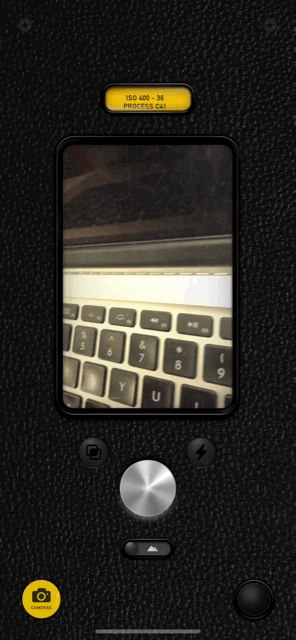 最近很火的相机应用── NOMO App 利用 iPhone 三轴陀螺仪传感器还原了金属按钮的光泽变化！好棒的细节！   #大产品小细节