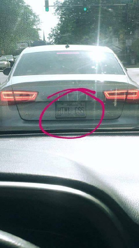 这个车牌有点酷😎😎😎   #工程师的日常